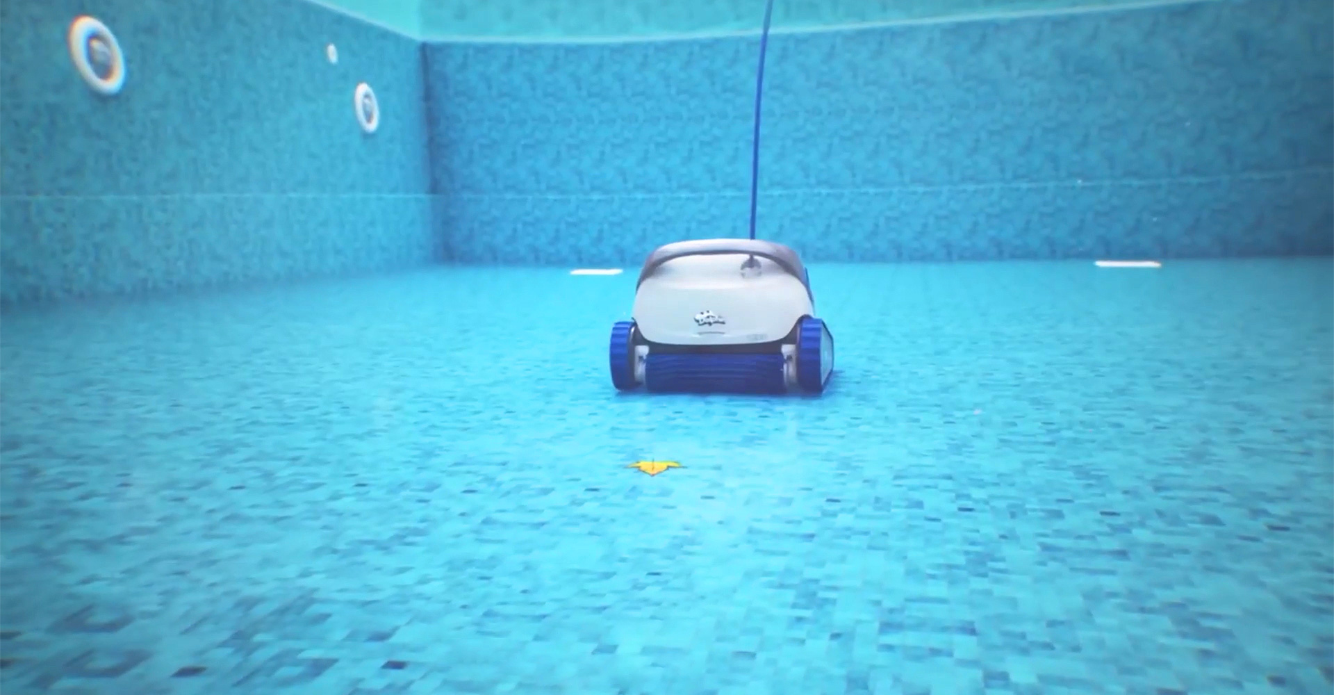 Limpiador de piscinas robóticas
